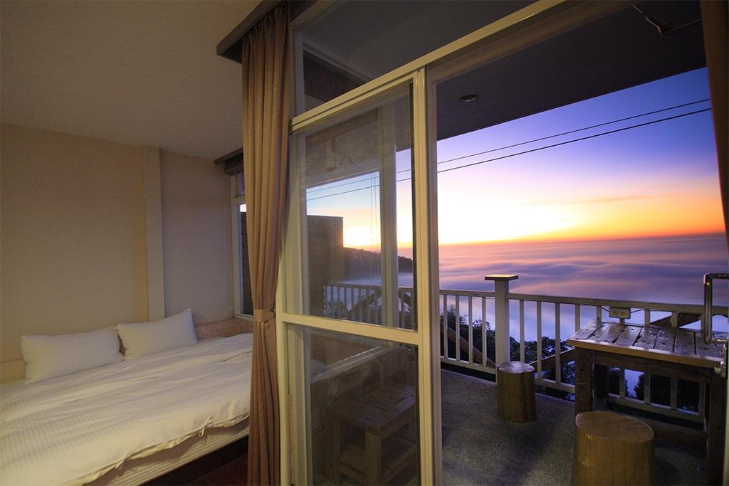 Sky Lounge B&B จูซาน ภายนอก รูปภาพ