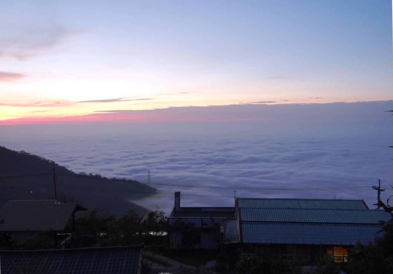 Sky Lounge B&B จูซาน ภายนอก รูปภาพ