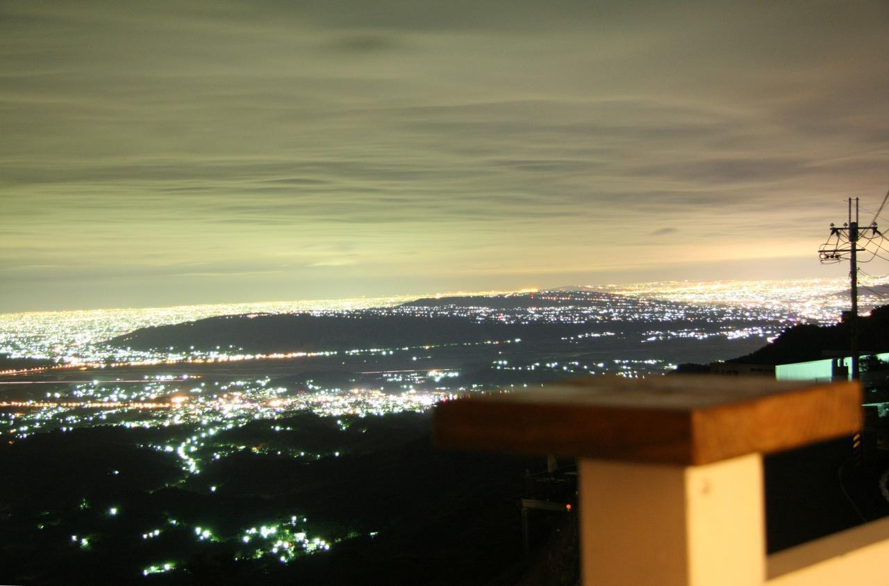 Sky Lounge B&B จูซาน ภายนอก รูปภาพ