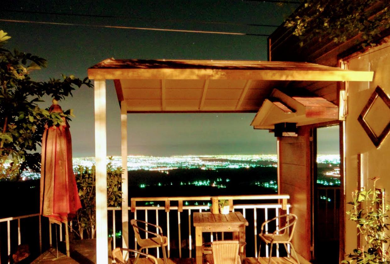 Sky Lounge B&B จูซาน ภายนอก รูปภาพ